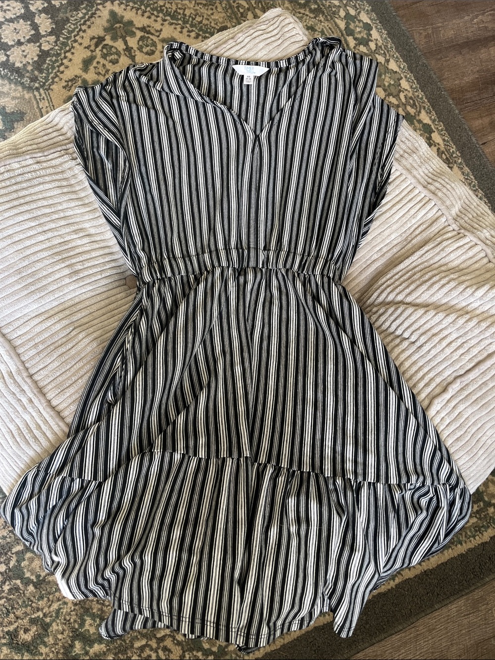 Time and Tru Black and White Striped Tiered V-Neck Dress